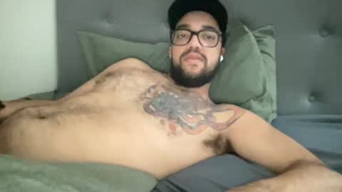 Snapshot of elitealex87 chatting on April 7, 2026, 4:46 am elitealex87 online show from April 7, 2026, 4:46 am