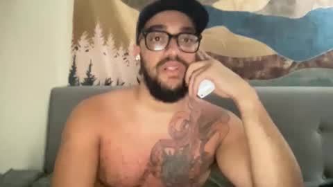 Snapshot of elitealex87 chatting on May 16, 2026, 9:17 am elitealex87 online show from May 16, 2026, 9:17 am