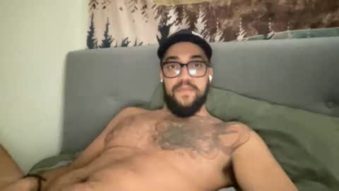 Snapshot of elitealex87 chatting on May 18, 2026, 9:26 am elitealex87 online show from May 18, 2026, 9:26 am