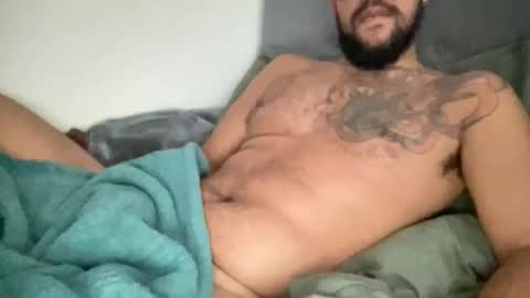 Snapshot of elitealex87 chatting on May 19, 2026, 4:30 am elitealex87 online show from May 19, 2026, 4:30 am