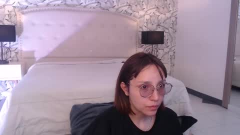 Snapshot of eliza_gh chatting on November 7, 2025, 7:14 pm Eliza online show from November 7, 2025, 7:14 pm