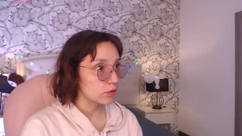 Snapshot of eliza_gh chatting on November 15, 2025, 7:10 pm Eliza online show from November 15, 2025, 7:10 pm