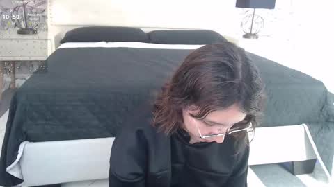 Eliza online show from February 7, 2026, 7:17 pm