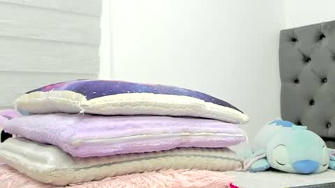 ELIZA online show from July 29, 2026, 3:37 am