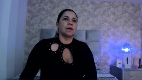 Elizabeth online show from February 2, 2025, 8:08 pm