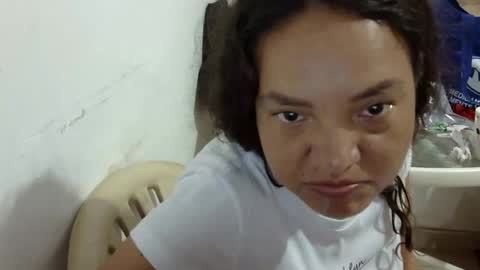Snapshot of elizabeth_martinez_ chatting on April 2, 2026, 5:10 pm Elizabeth Martinez online show from April 2, 2026, 5:10 pm