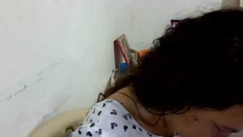 Snapshot of elizabeth_martinez_ chatting on June 10, 2026, 3:33 pm Elizabeth Martinez online show from June 10, 2026, 3:33 pm