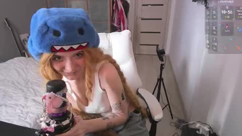 Snapshot of elizabethbritanny chatting on March 21, 2026, 8:19 am Adele online show from March 21, 2026, 8:19 am