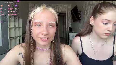 elizabethh_brown online show from July 2, 2026, 8:53 am