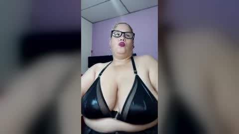 Elizabeth online show from June 22, 2026, 10:34 am