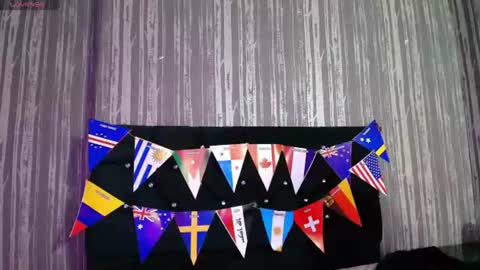 elizabetth_roman online show from June 19, 2026, 2:10 pm