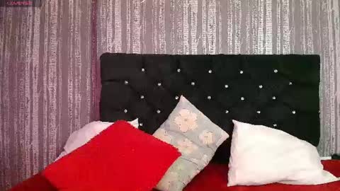 elizabetth_roman online show from July 5, 2026, 4:47 pm