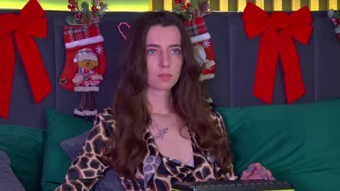 Snapshot of elizabetwilsoon chatting on January 10, 2025, 4:20 pm Elizabet online show from January 10, 2025, 4:20 pm