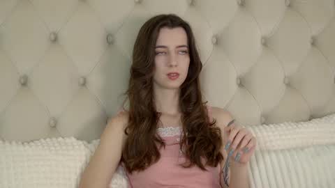 Snapshot of elizabetwilsoon chatting on January 18, 2025, 9:13 am Elizabet online show from January 18, 2025, 9:13 am