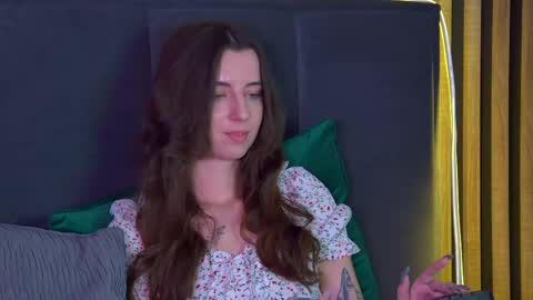 Snapshot of elizabetwilsoon chatting on January 23, 2025, 12:35 am Elizabet online show from January 23, 2025, 12:35 am