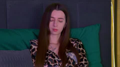 Snapshot of elizabetwilsoon chatting on January 30, 2025, 8:43 am Elizabet online show from January 30, 2025, 8:43 am