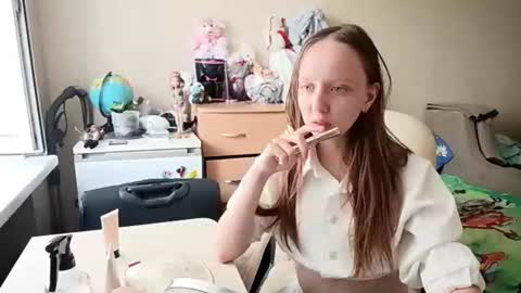 Snapshot of elizarass chatting on July 25, 2026, 5:49 am Eliza online show from July 25, 2026, 5:49 am