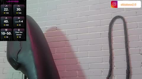 Snapshot of elizatex chatting on May 8, 2026, 7:30 pm online show from May 8, 2026, 7:30 pm