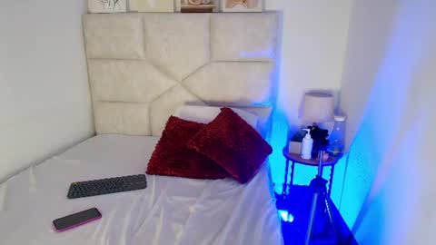 Eliza online show from July 28, 2026, 12:48 pm