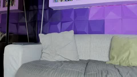 elizbeth_777 online show from January 30, 2025, 2:15 pm