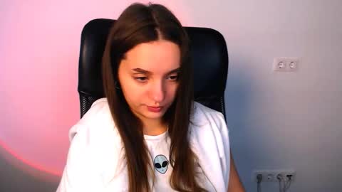 elizsun online show from November 14, 2025, 6:45 am