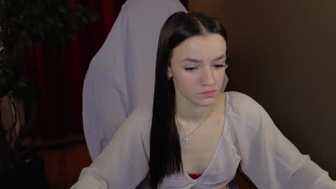 Snapshot of elizzza_ chatting on December 5, 2025, 5:27 am elizzza_ online show from December 5, 2025, 5:27 am