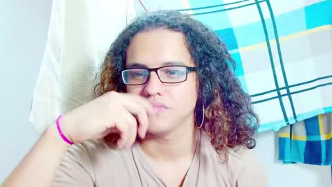 Diana online show from February 1, 2025, 6:40 pm