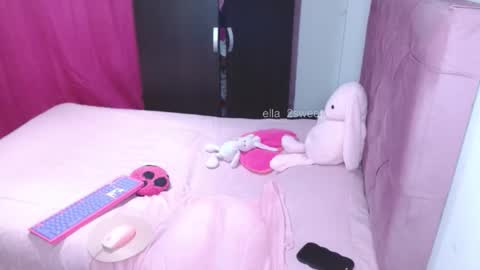 Ella  online show from September 26, 2025, 2:48 am