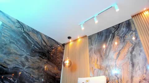 ella harper online show from February 1, 2025, 5:28 am