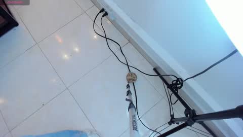 ella harper online show from February 12, 2025, 9:42 am