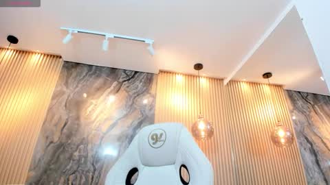 ella harper online show from March 23, 2026, 3:10 am