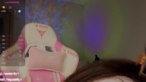 Snapshot of ella_hayes chatting on October 15, 2025, 11:49 pm Ella NEXT STREAM 1TH DECEMBER 1200 - 0800 AM AT MOSCOW TIME online show from October 15, 2025, 11:49 pm