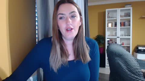 Snapshot of ella_max_live chatting on January 21, 2025, 6:33 am Ella Max online show from January 21, 2025, 6:33 am