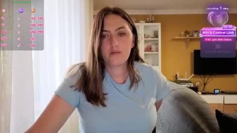 Snapshot of ella_max_live chatting on April 21, 2026, 6:20 am Ella Max online show from April 21, 2026, 6:20 am