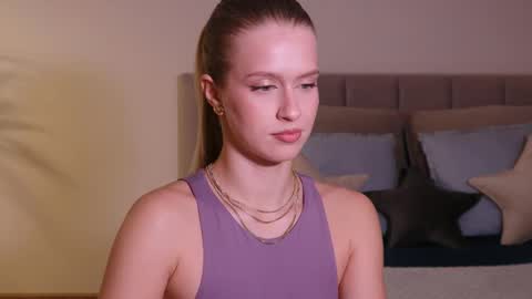 Ella online show from February 1, 2025, 7:34 pm