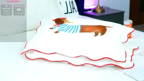 Ella online show from July 28, 2026, 7:39 pm