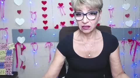 EllaBonito online show from February 16, 2025, 6:21 am