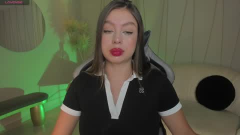 EllaClark online show from March 6, 2025, 6:48 pm