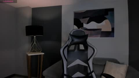 EllaClark online show from September 28, 2025, 4:56 pm