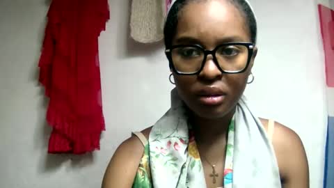 Snapshot of ellah245 chatting on February 1, 2026, 2:48 pm ellah245 online show from February 1, 2026, 2:48 pm