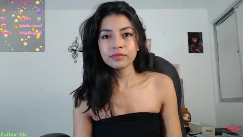 Snapshot of ellajonz chatting on June 2, 2026, 3:52 am Ella Amoneth online show from June 2, 2026, 3:52 am