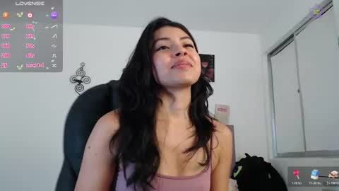Snapshot of ellajonz chatting on July 8, 2026, 10:47 pm Ella Amoneth online show from July 8, 2026, 10:47 pm