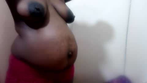 Snapshot of ellalowebaib chatting on July 9, 2026, 3:21 am ellalowebaib online show from July 9, 2026, 3:21 am