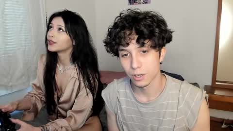 Ella and Cain online show from April 29, 2026, 5:30 pm