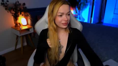 Ella online show from June 7, 2026, 6:17 am