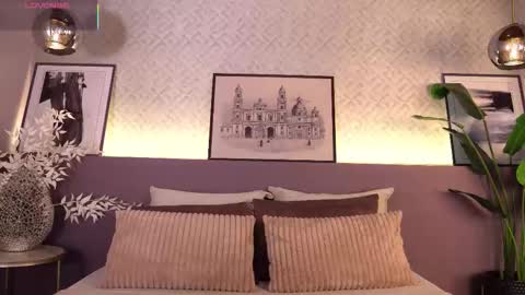 Elle Diane online show from March 5, 2026, 10:28 pm