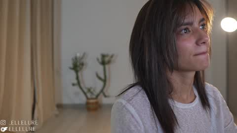 Linda Restrepo online show from January 20, 2025, 11:54 pm