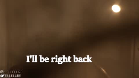 Linda Restrepo online show from February 3, 2025, 10:11 pm