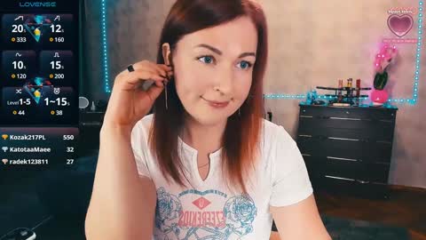 Elli   NEXT STREAM      online show from December 13, 2024, 1:37 am