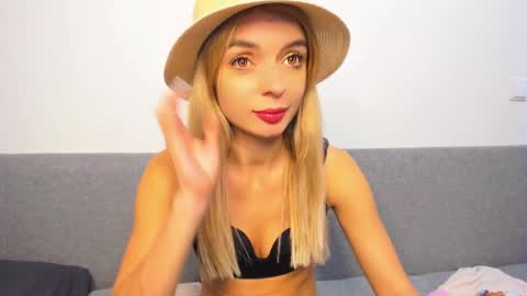 ellen_flow online show from March 2, 2025, 10:38 pm